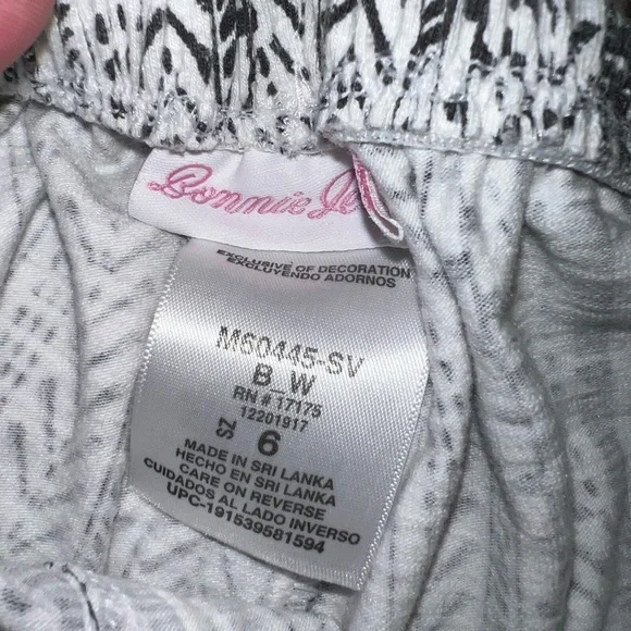 Bonnie Jean size 6 two piece ruffle/tassel outfit black & white - Picture 3 of 7